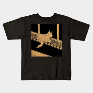 Maine Coon Cat on Windowsill Linocut in Gold and Black Kids T-Shirt